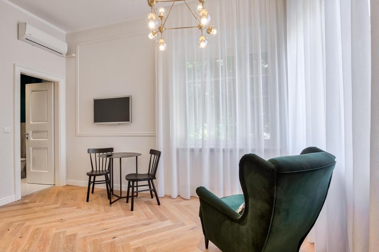 Apartman Otokar オシエク エクステリア 写真