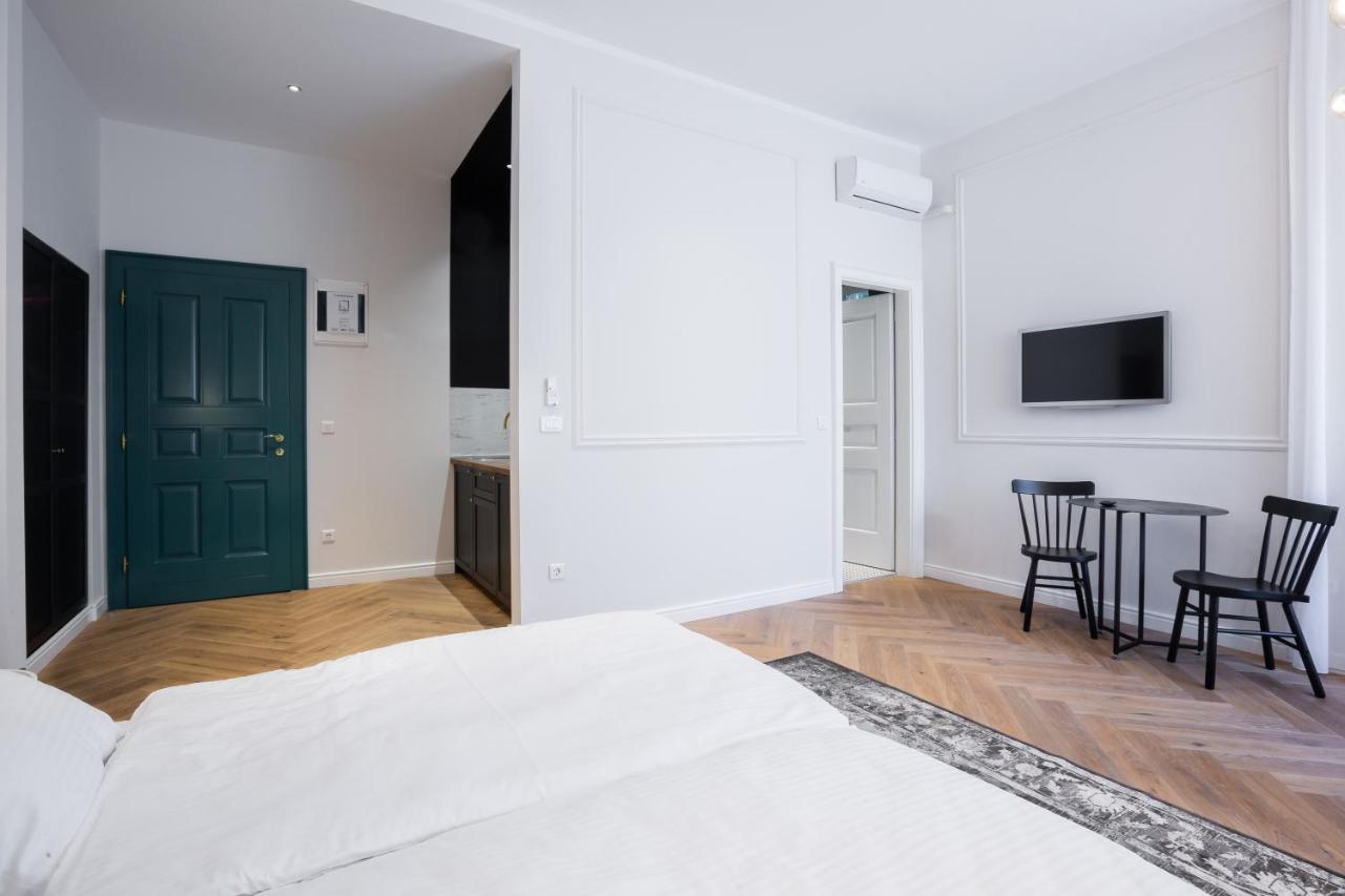 Apartman Otokar オシエク エクステリア 写真